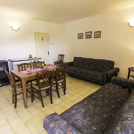 Apartamento Sea View - 7 M From Beach